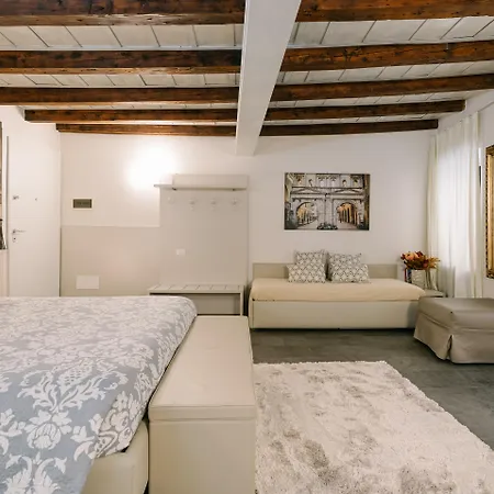 Giulietta E Romeo ***s Hotell 3*